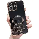 CASE ASTRONAUTA.webp