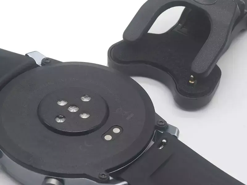 CARGADOR PARA SMART WATCH IMAN Y PINZA 3.webp