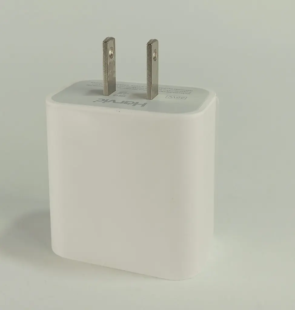 ADAPTADOR DE CARGA 35W HARVIC PD-356 (1).webp